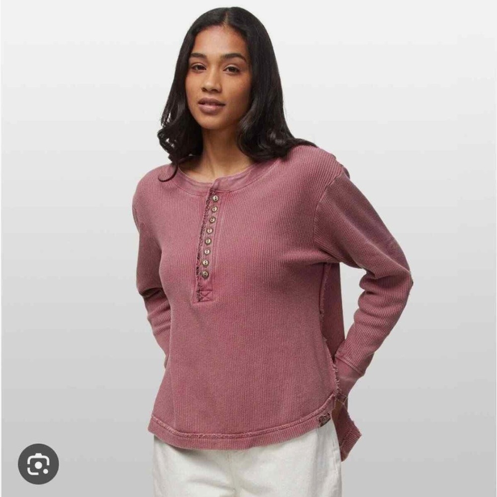 We The Free Fall For You Henley Sweet Cranberry Elbow Patch Top Boho Sz Medium